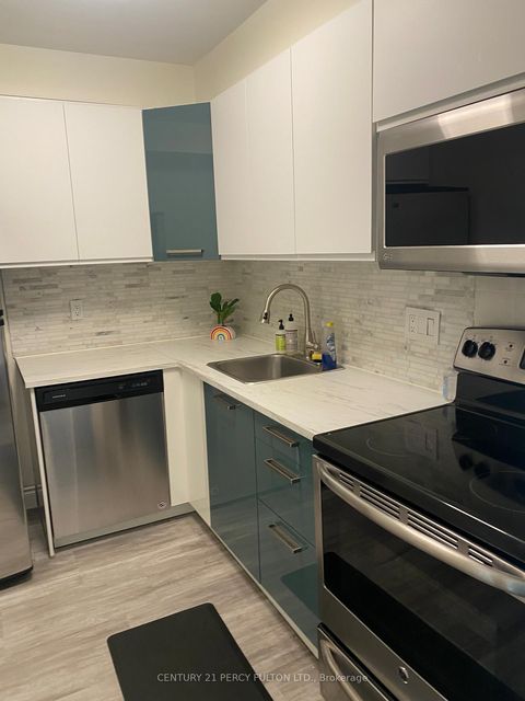 Photo 15 at 1115 - 30 Greenfield Avenue, Willowdale East, Toronto