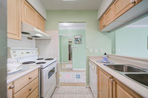 Photo 7 at 1705 - 18 Sommerset Way, Willowdale East, Toronto