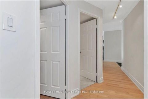 Photo 12 at 1505 - 130 Carlton Street, South St. James Town, Toronto