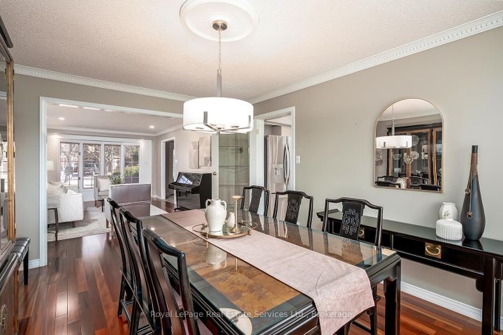 Photo 11 at 1274 Hilton Lane, GA Glen Abbey, Oakville