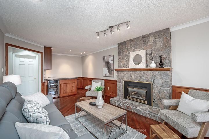 Photo 17 at 1274 Hilton Lane, GA Glen Abbey, Oakville