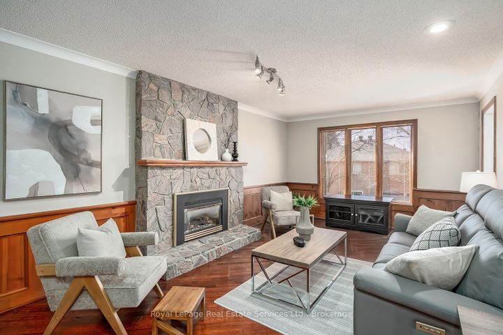 Photo 19 at 1274 Hilton Lane, GA Glen Abbey, Oakville