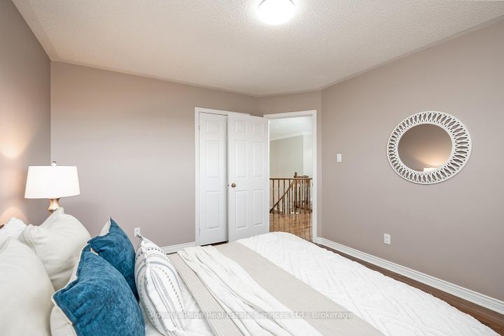 Photo 35 at 1274 Hilton Lane, GA Glen Abbey, Oakville