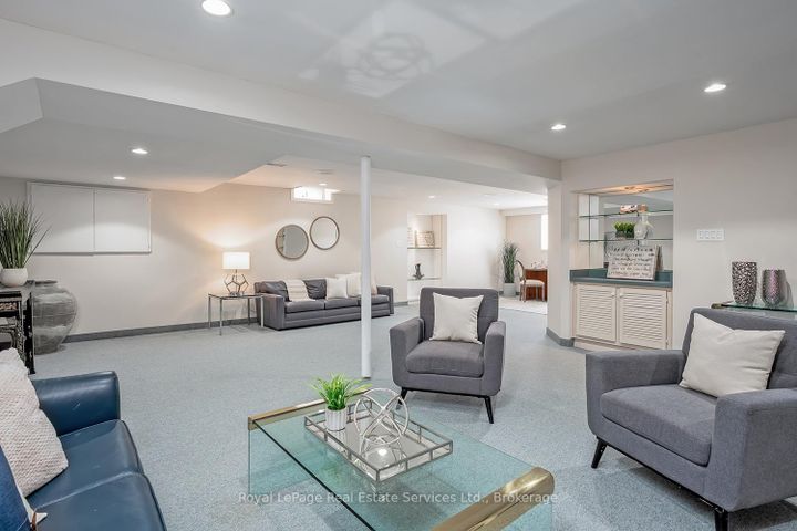 Photo 37 at 1274 Hilton Lane, GA Glen Abbey, Oakville