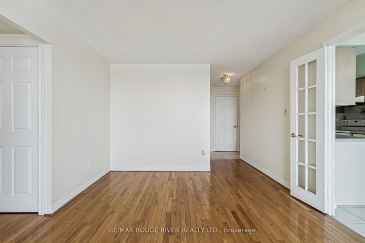 Photo 7 at 1136 - 125 OMNI Drive, Bendale, Toronto