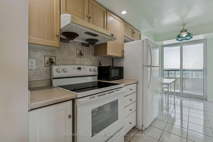 Photo 13 at 1136 - 125 OMNI Drive, Bendale, Toronto