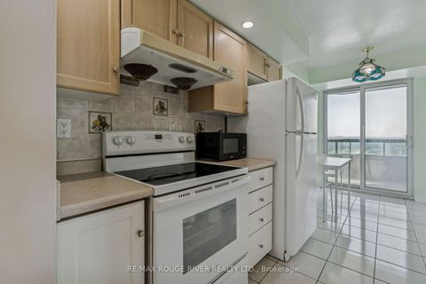 Photo 13 at 1136 - 125 OMNI Drive, Bendale, Toronto