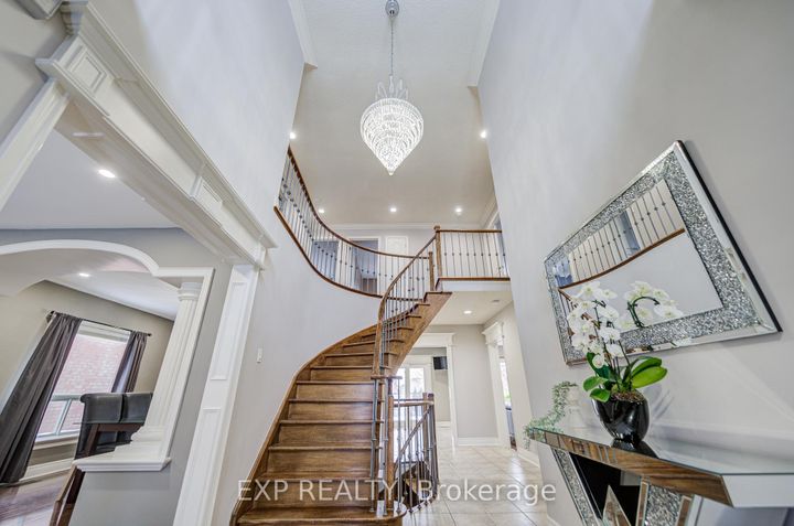 Photo 19 at 372 Greenock Drive, Maple, Vaughan