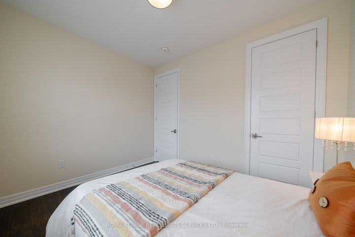 Photo 35 at 3209 Daisy Way, GO Glenorchy, Oakville