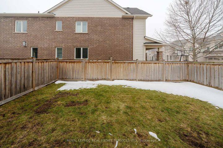 Photo 36 at 3209 Daisy Way, GO Glenorchy, Oakville