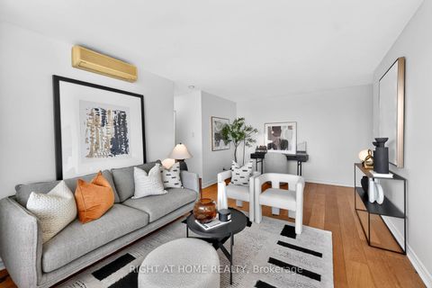 Photo 5 at 701 - 74 Spadina Road, Annex, Toronto