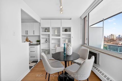 Photo 11 at 701 - 74 Spadina Road, Annex, Toronto