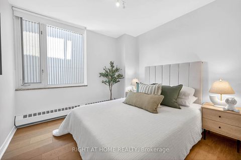 Photo 18 at 701 - 74 Spadina Road, Annex, Toronto