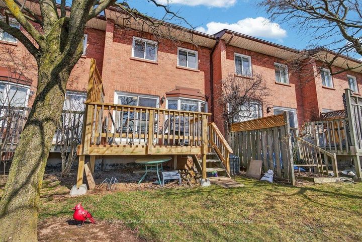 Photo 34 at 29 - 2004 Glenada Crescent, WC Wedgewood Creek, Oakville