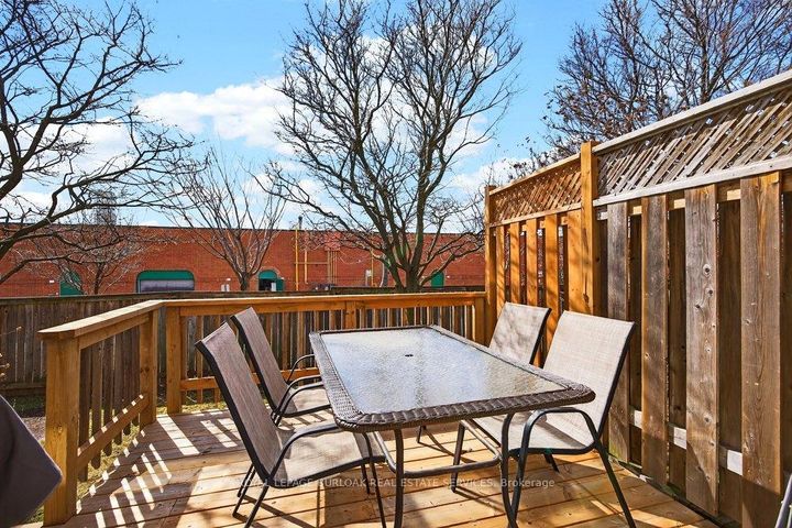 Photo 37 at 29 - 2004 Glenada Crescent, WC Wedgewood Creek, Oakville