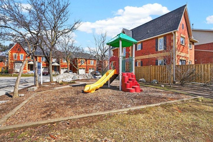 Photo 40 at 29 - 2004 Glenada Crescent, WC Wedgewood Creek, Oakville