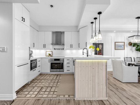 Photo 6 at 1001 - 1 Clairtrell Road, Willowdale East, Toronto