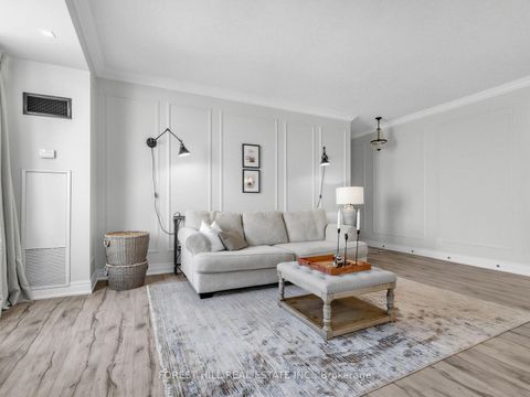 Photo 15 at 1001 - 1 Clairtrell Road, Willowdale East, Toronto