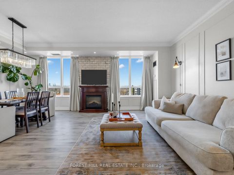 Photo 17 at 1001 - 1 Clairtrell Road, Willowdale East, Toronto