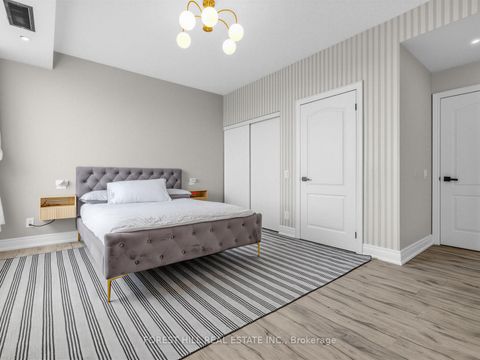 Photo 19 at 1001 - 1 Clairtrell Road, Willowdale East, Toronto