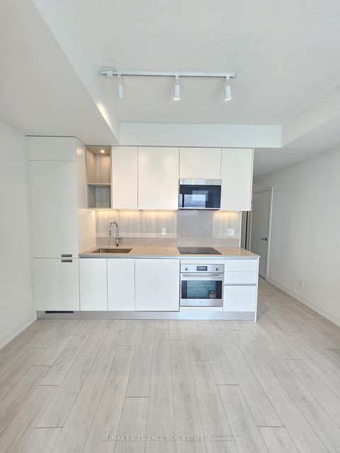 Photo 10 at 1202 - 39 Mary Street, City Centre, Barrie