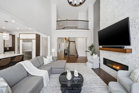 Photo 6 at 10 Larkin Avenue, Nobleton, King