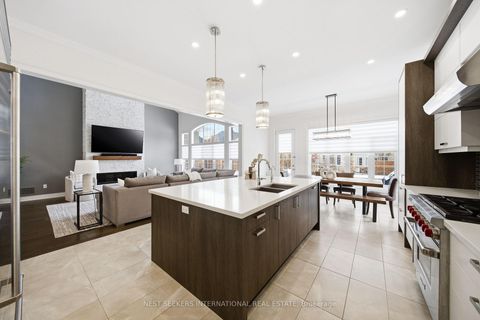 Photo 12 at 10 Larkin Avenue, Nobleton, King