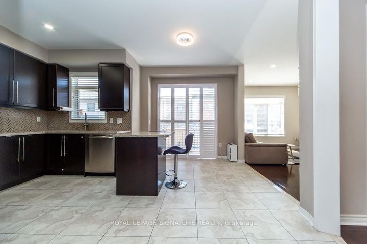 Photo 11 at 3260 Sealey Crescent, Alton, Burlington