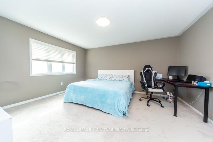 Photo 19 at 3260 Sealey Crescent, Alton, Burlington