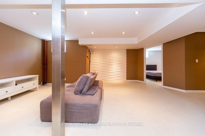 Photo 31 at 3260 Sealey Crescent, Alton, Burlington