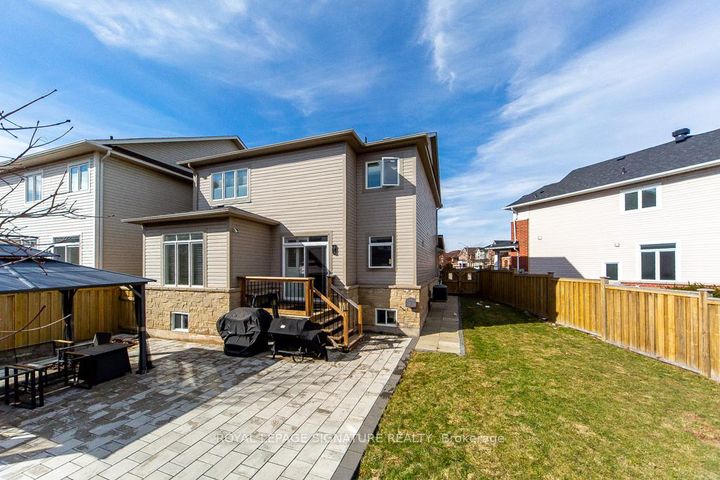 Photo 37 at 3260 Sealey Crescent, Alton, Burlington