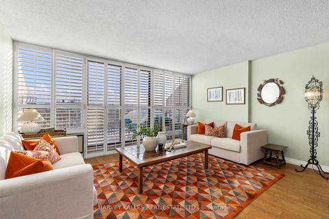 Photo 2 at 504 - 10 Fashion Roseway, Willowdale East, Toronto