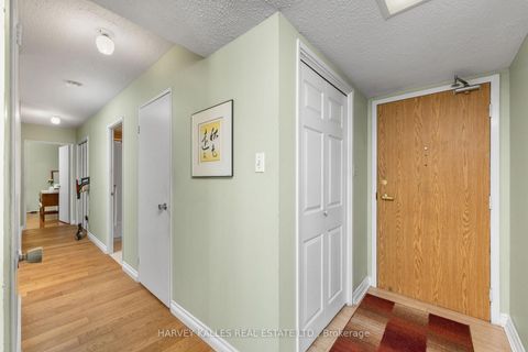 Photo 11 at 504 - 10 Fashion Roseway, Willowdale East, Toronto