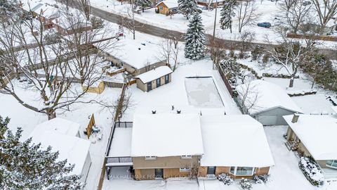 Photo 19 at 262 Duckworth Street, Codrington, Barrie