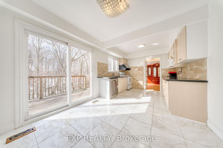 Photo 5 at 13 Carmel Court, Steeles, Toronto