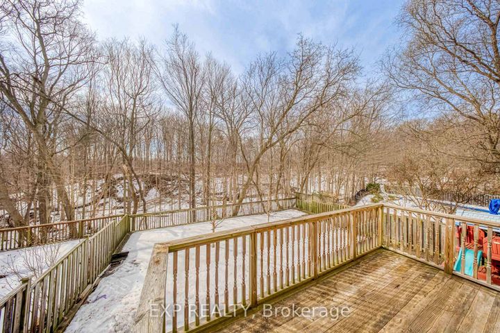 Photo 7 at 13 Carmel Court, Steeles, Toronto