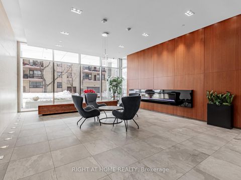 Photo 3 at 518 - 2800 Keele Street, CFB, Toronto