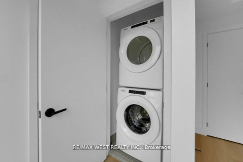 Photo 7 at 661 Winona Drive, Oakwood Village, Toronto