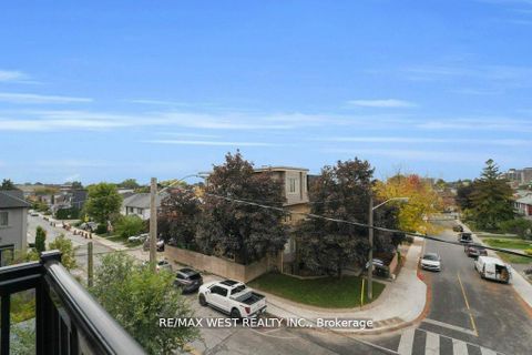 Photo 14 at 661 Winona Drive, Oakwood Village, Toronto