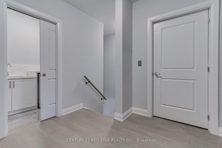 Photo 33 at 23 - 260 Eagle Street, Central Newmarket, Newmarket