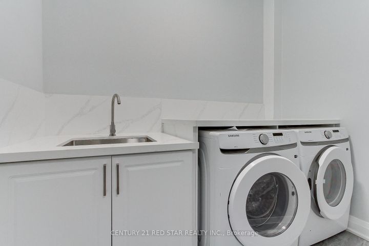 Photo 46 at 23 - 260 Eagle Street, Central Newmarket, Newmarket