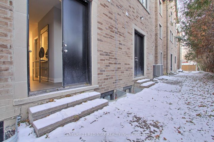 Photo 49 at 23 - 260 Eagle Street, Central Newmarket, Newmarket