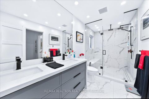 Photo 22 at 165 Clearmeadow Boulevard, Summerhill Estates, Newmarket