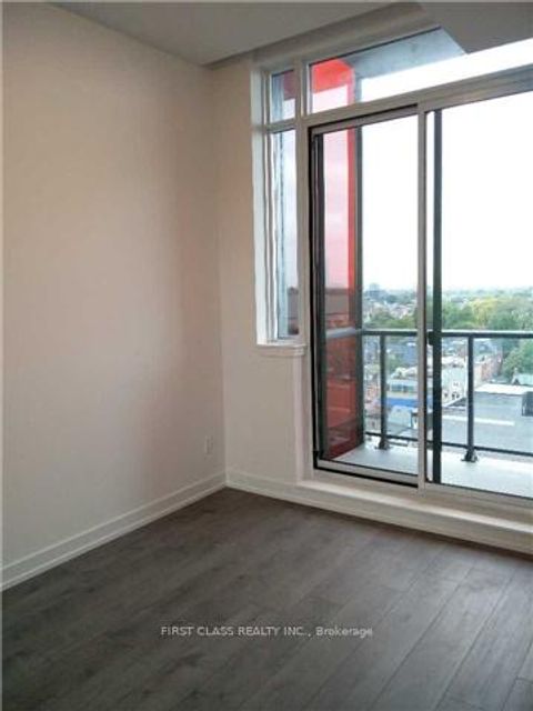 Photo 4 at 916 - 297 College Street, Chinatown, Toronto