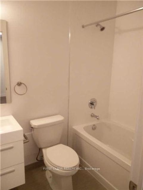 Photo 5 at 916 - 297 College Street, Chinatown, Toronto