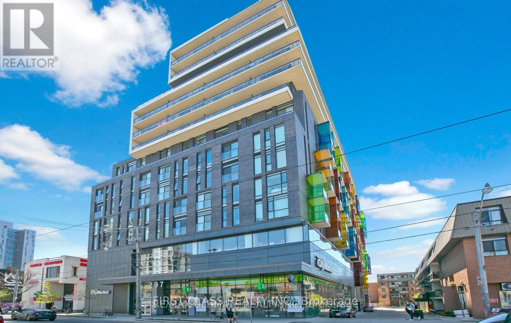 916 - 297 College Street, Chinatown, Toronto by Loree Meneguzzi Real Estate 916 - 297 College Street, Chinatown, Toronto