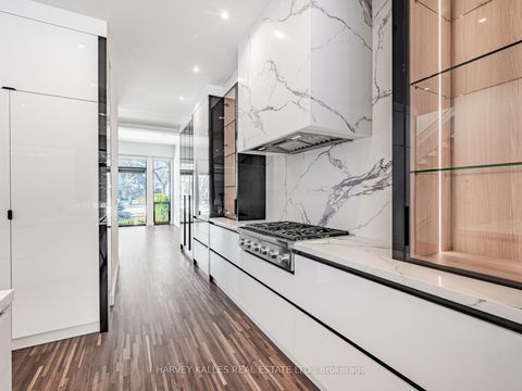 Photo 10 at 5 Braemar Avenue, Eglinton, Toronto