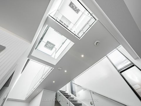 Photo 19 at 5 Braemar Avenue, Eglinton, Toronto