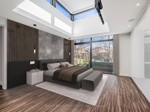 Photo 21 at 5 Braemar Avenue, Eglinton, Toronto