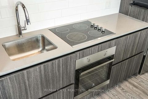 Photo 9 at 1009 - 225 Sumach Street, Regent Park, Toronto